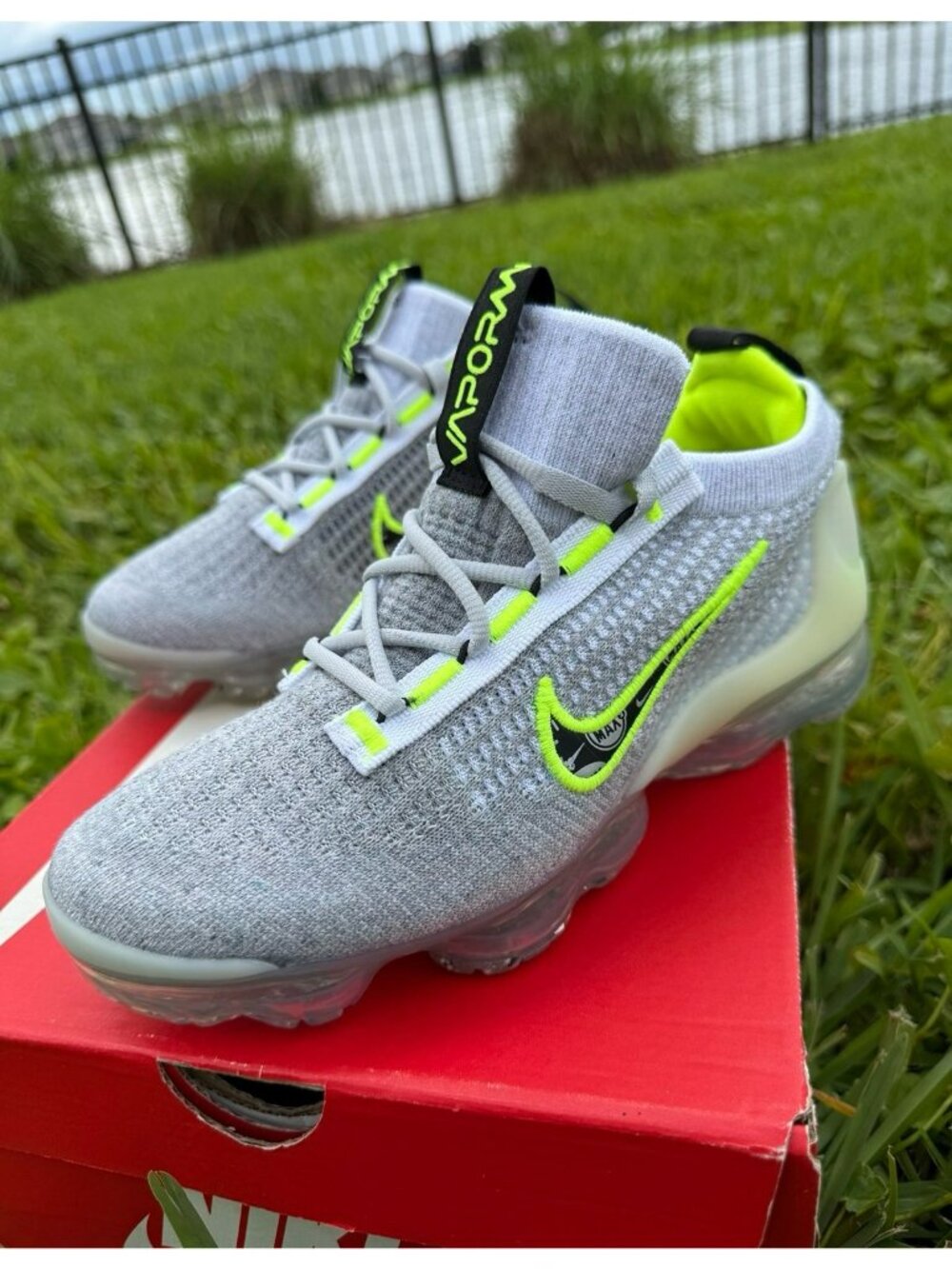 4.5Y | 6 WOMEN'S NIKE AIR VAPORMAX 2021 FLYKNIT DB1550-005 RUNNING SNEAKERS